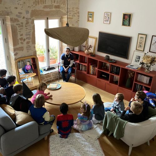 Toute une Histoire - Animations pour enfants à domicile - Spectacle de contes